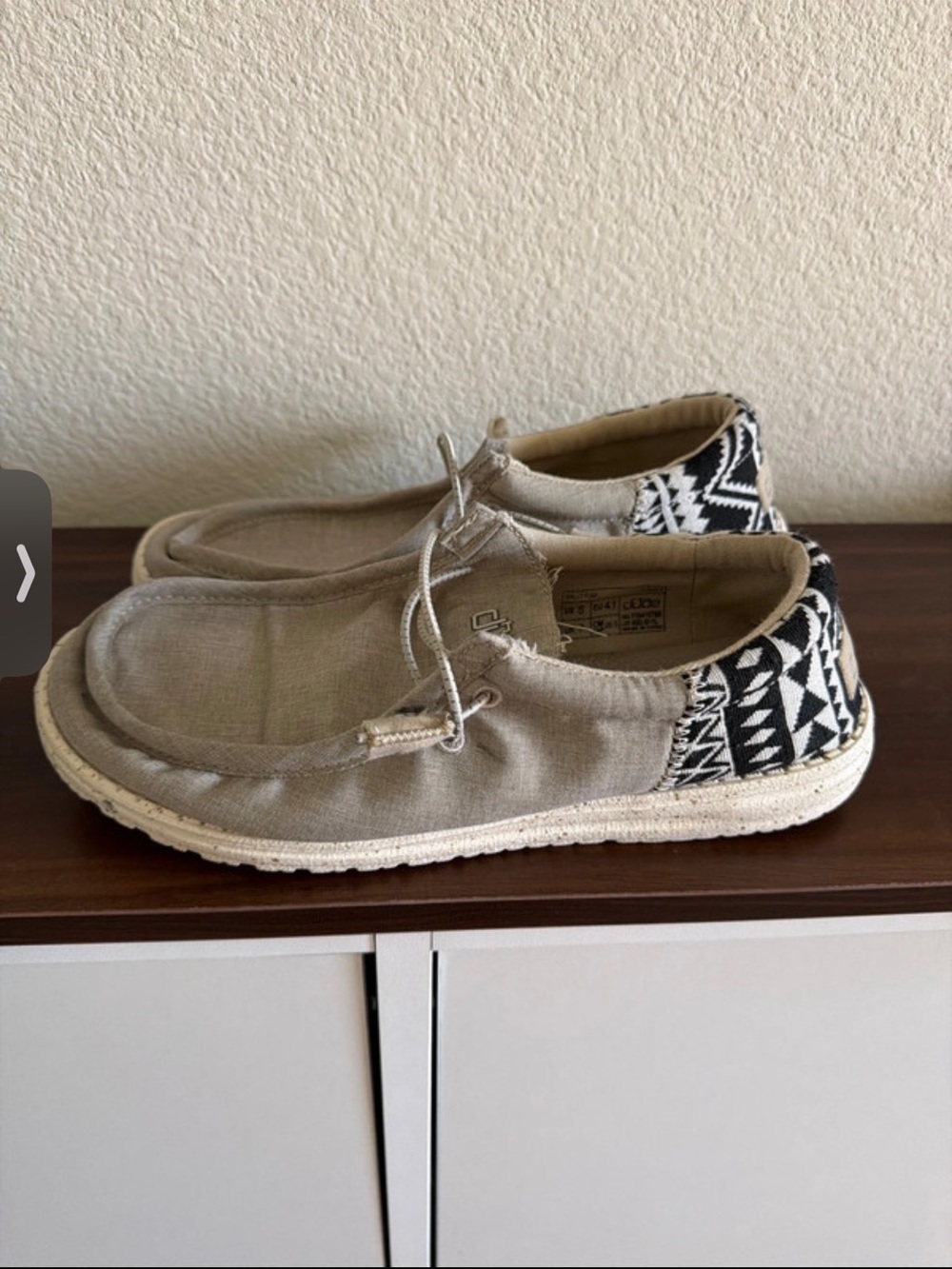 Hey Dude Beige men’s Canvas Moccasins with Black Aztec Heel